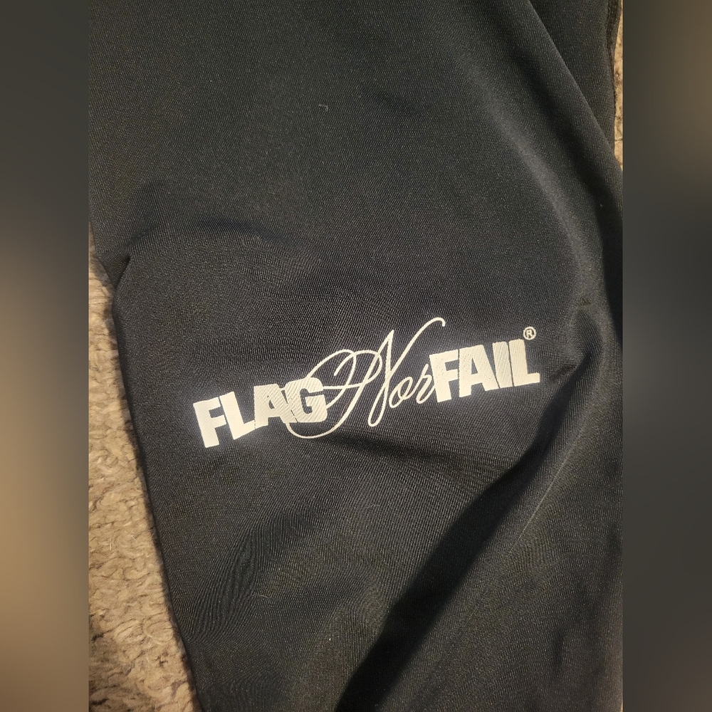 Flag nor fail - Picture 2 of 6